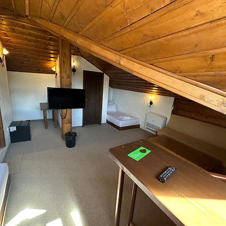 Hotel Leshten Ngoại thất bức ảnh