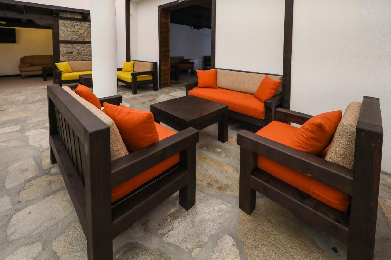 Hotel Leshten Ngoại thất bức ảnh
