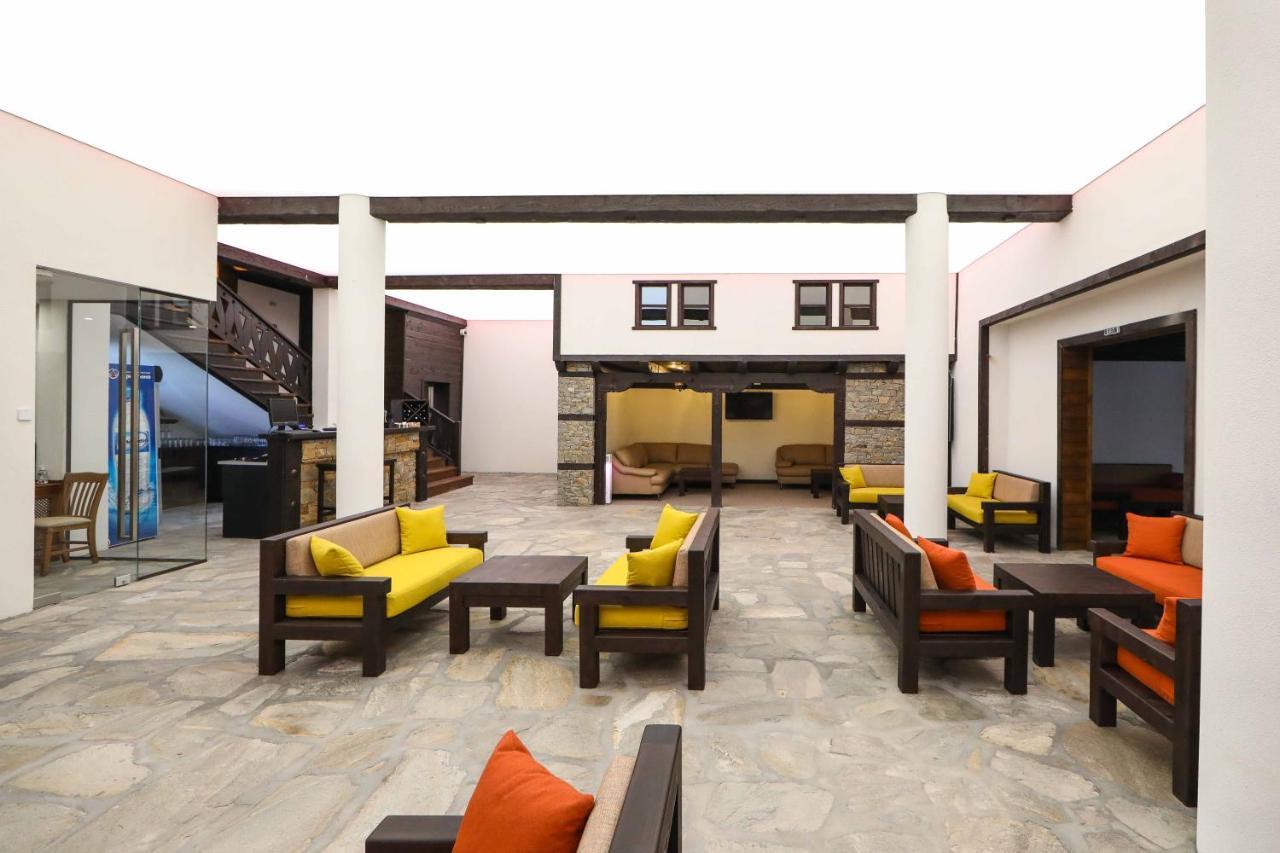 Hotel Leshten Ngoại thất bức ảnh