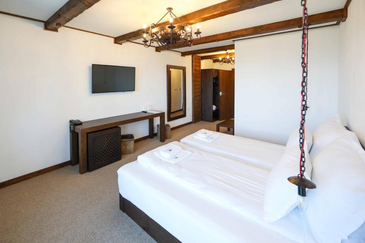 Hotel Leshten Ngoại thất bức ảnh
