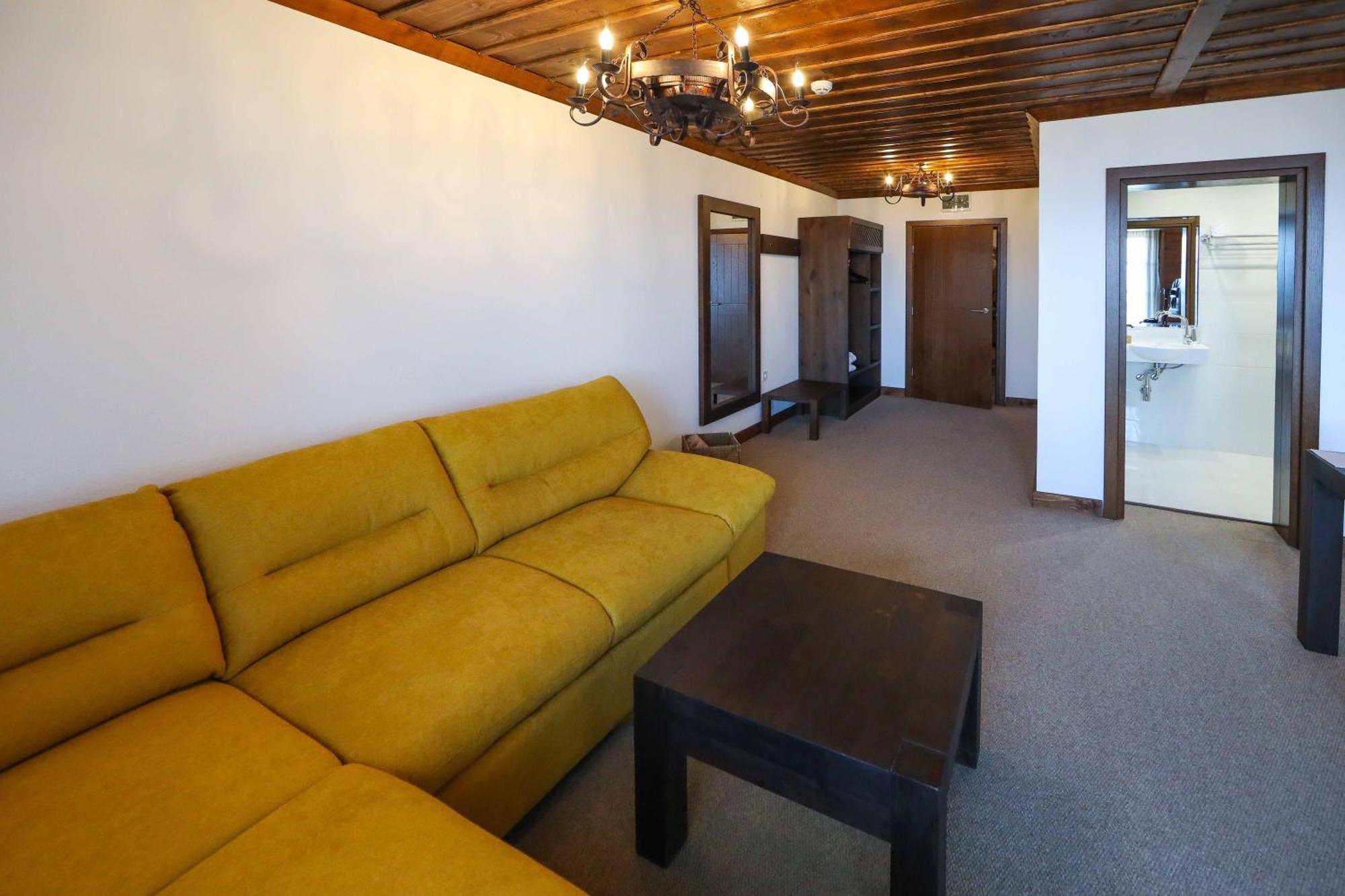 Hotel Leshten Phòng bức ảnh