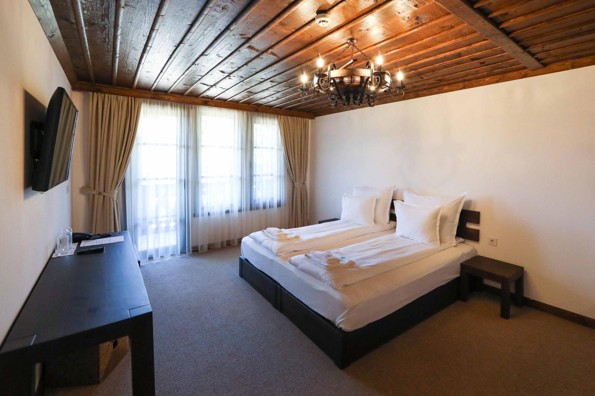 Hotel Leshten Phòng bức ảnh